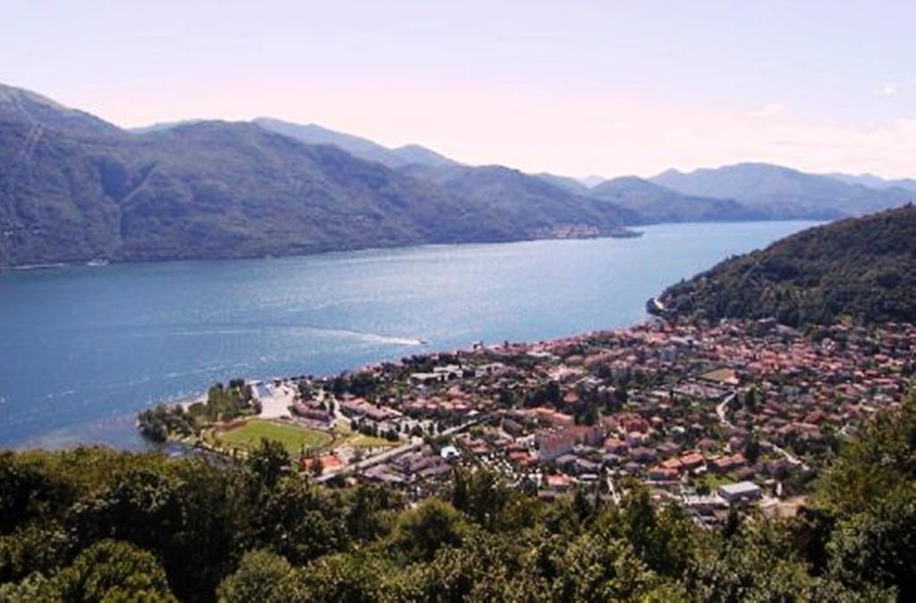 Lakeview Cannobio Camping & Resort Exterior photo